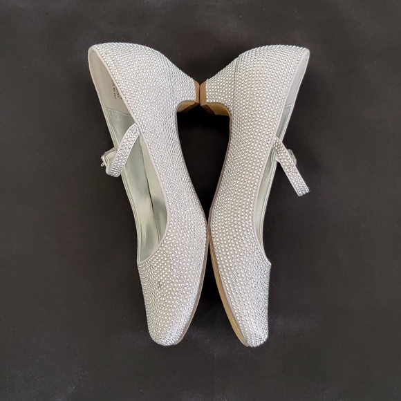 Nina Girls  Mary-Jane Shoes - Picture 5 of 13